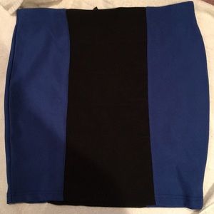 Rue 21 women's junior skirt size large